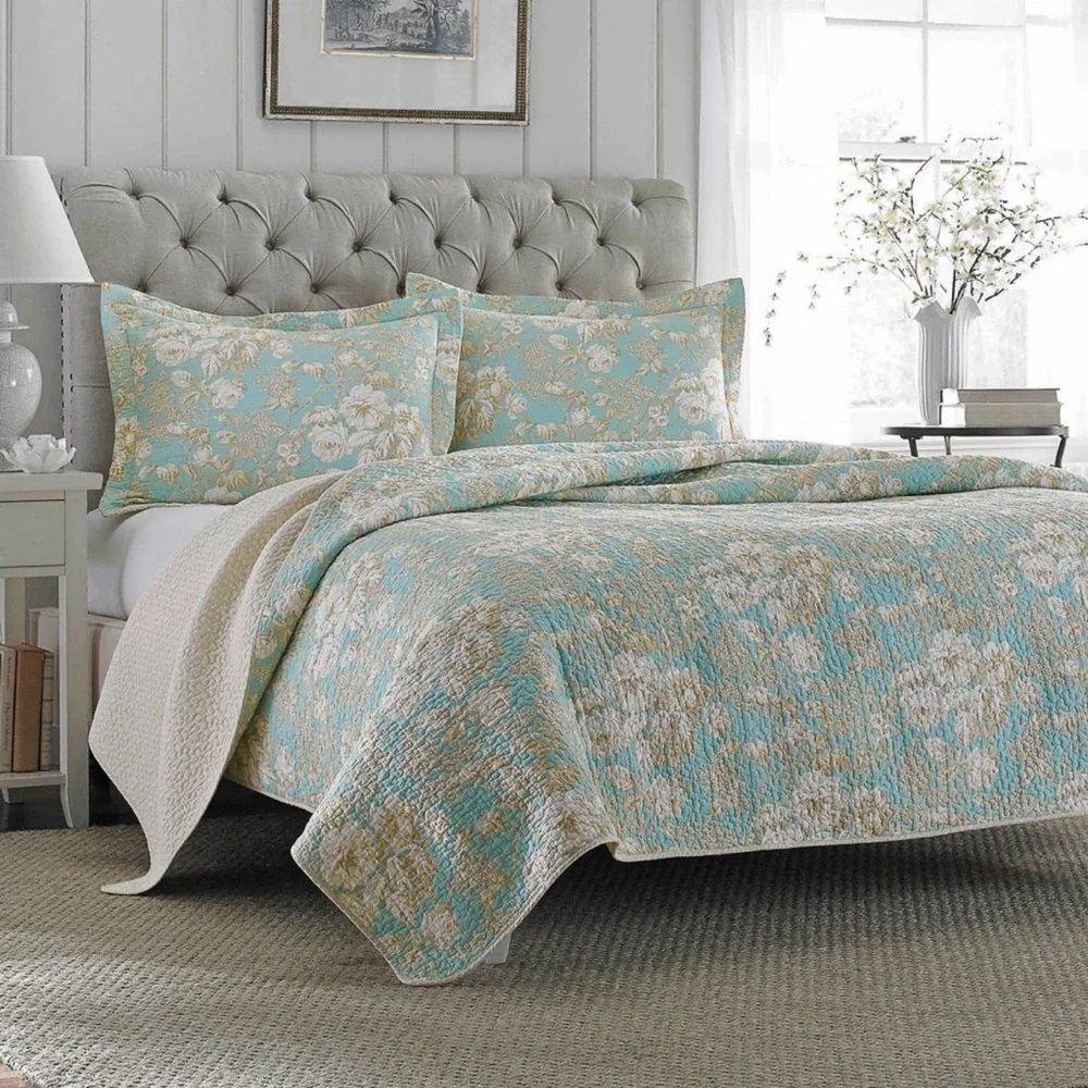 Laura Ashley Brompton Serene Blue and Cream Floral 3 PC Quilt Set